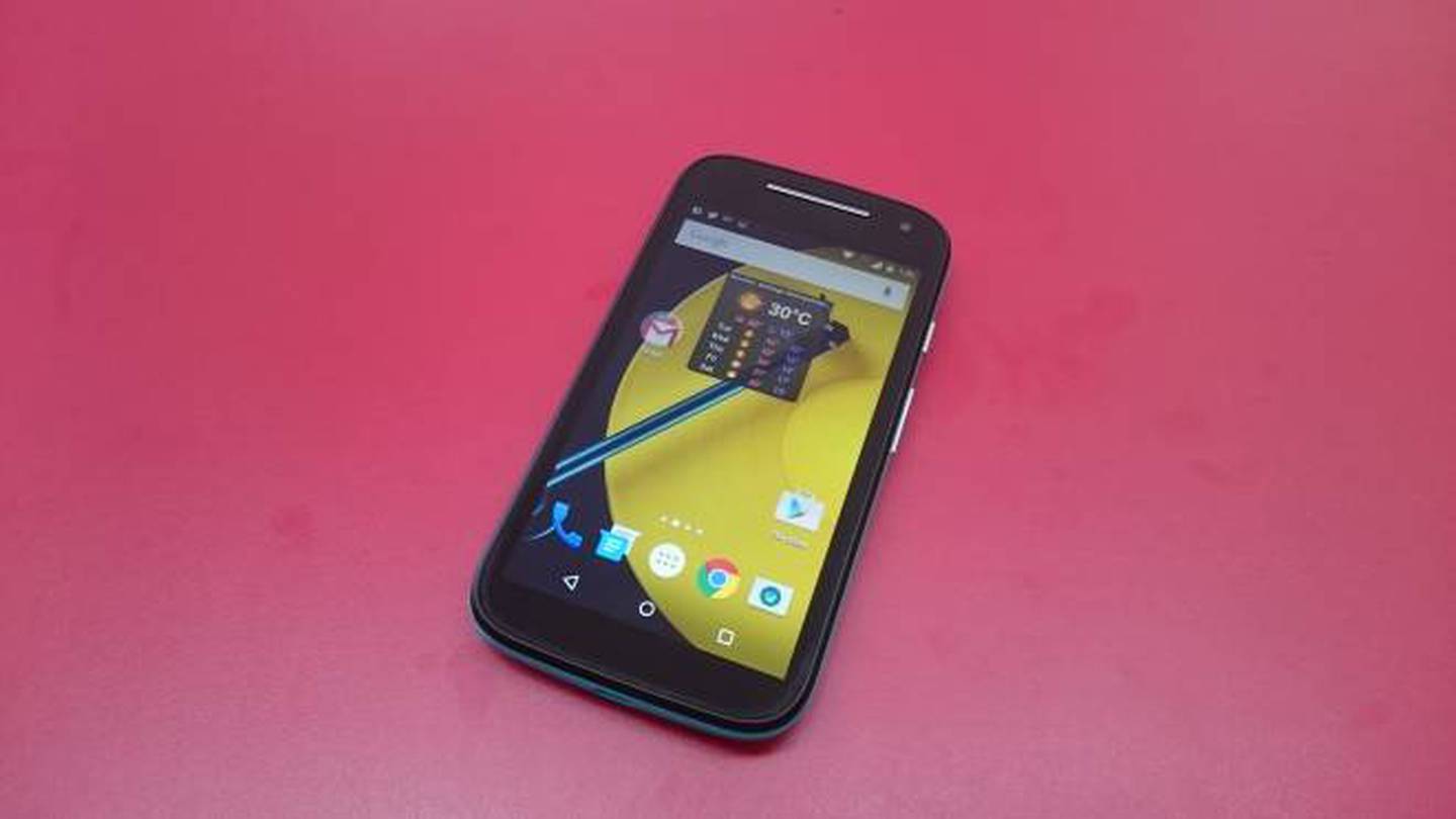 Sorprende por diseño y potencia: este teléfono de gama media de Motorola,  más barato que nunca