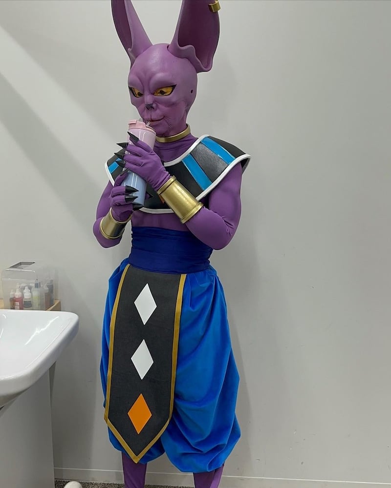 Cosplay de Bills de Dragon Ball Super- Naoko Ken