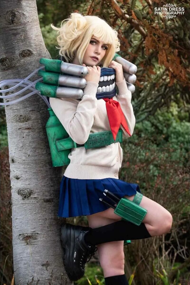 My Hero Academia: Cosplay de Himiko Toga la transforma en la villana más  hermosa del animé – FayerWayer