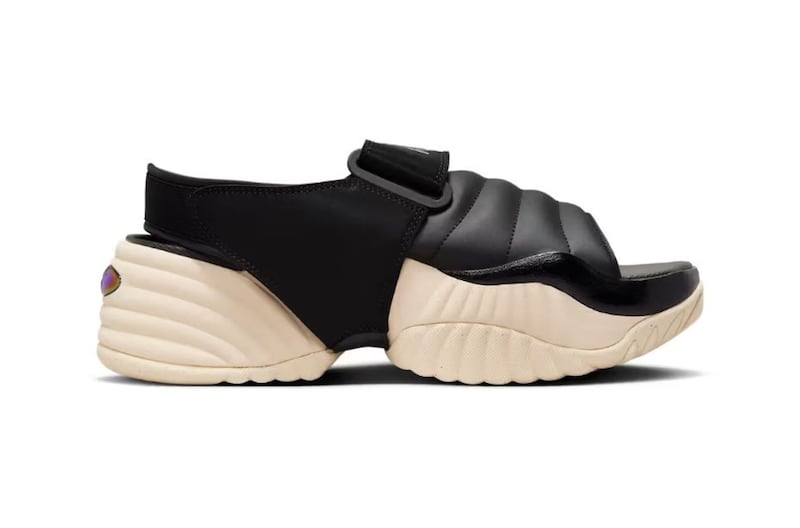 Sandalias Nike Air Adjust Force