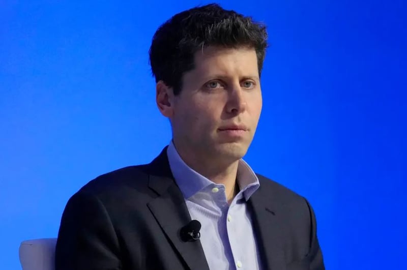 El director ejecutivo de OpenAI, Sam Altman, testificó ante el Congreso en mayo de 2023.| Foto: AP