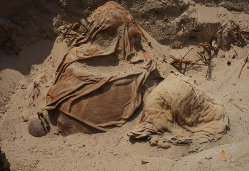 Fardos Funerarios Perú - Foto Genry Bautista Andina