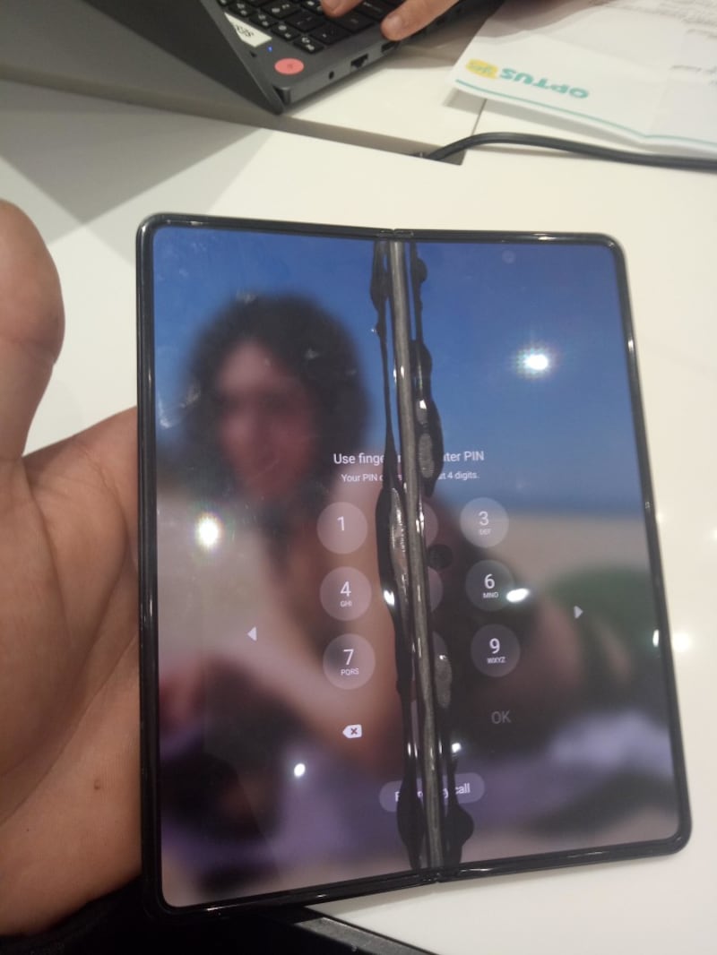 Samsung Galaxy Z Fold 3