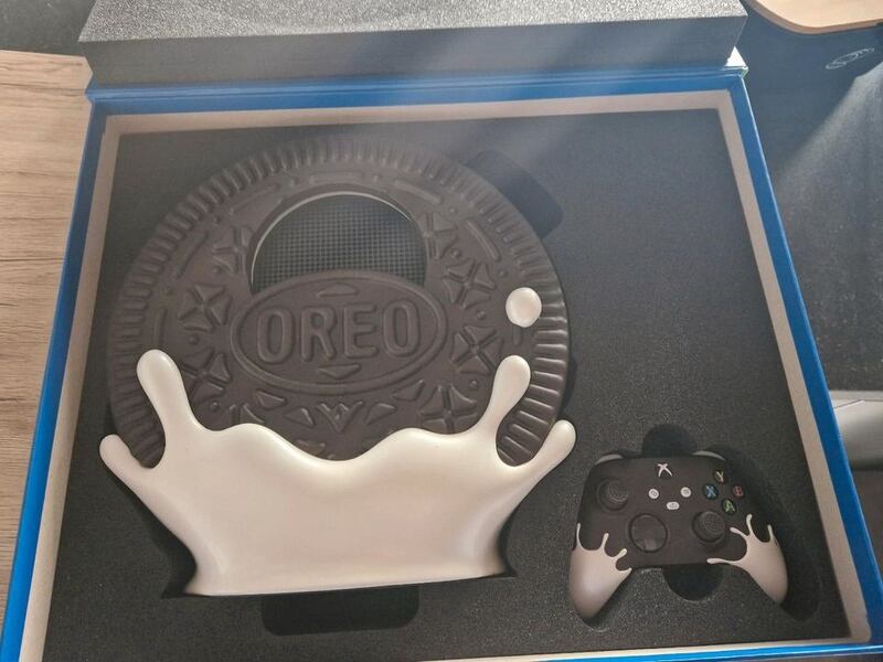 Xbox Series S x Oreo