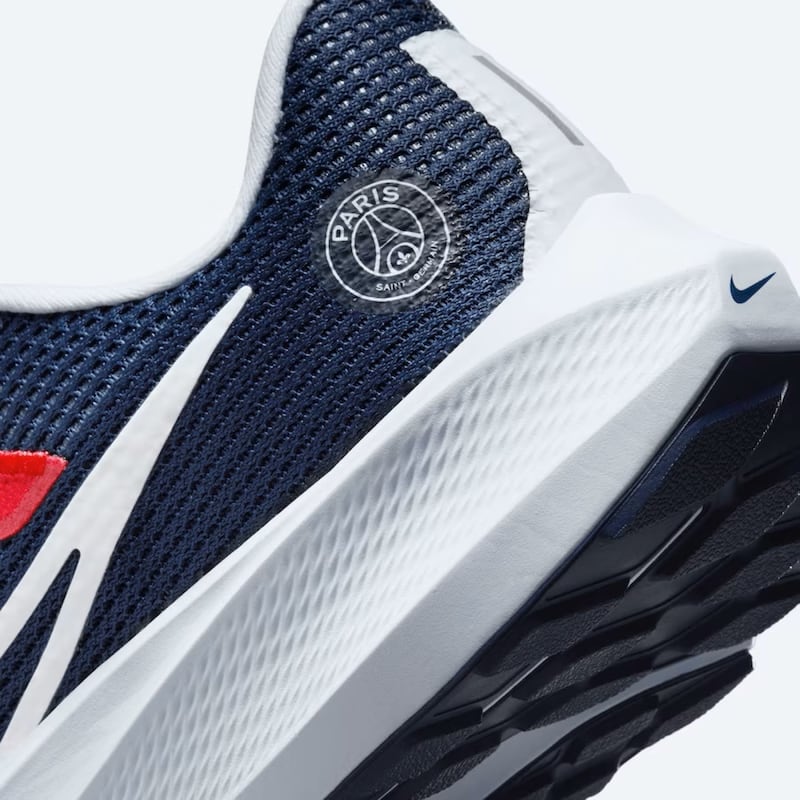 PSG Nike Air Zoom Pegasus 40