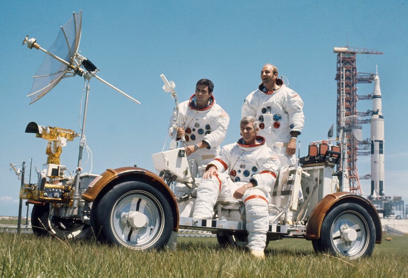 De izquierda a derecha, Harrison "Jack" Schmitt, Eugene Cernan y Ron Evans.