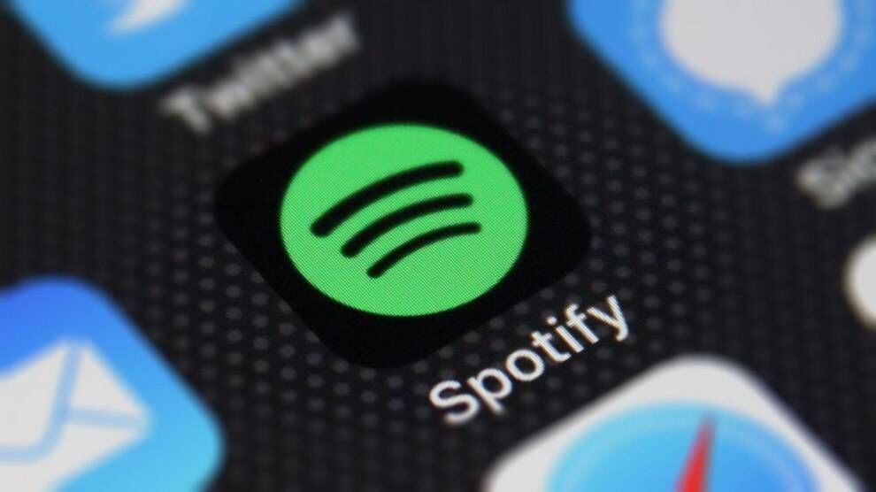 Spotify agrega un mini-reproductor de audio a la app de Facebook